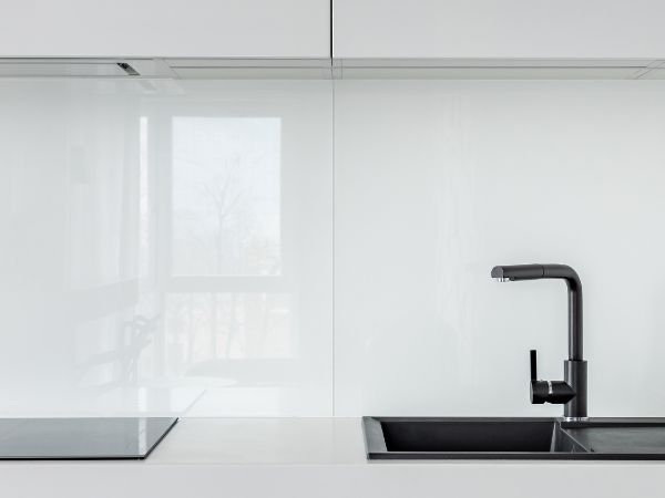 Zlewozmywak granitowy - perfekcyjne połączenie stylu i funkcjonalności w Twojej kuchni